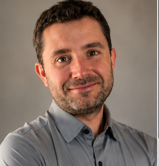 Photograph of Andres Reinhard, Licensed Clinician