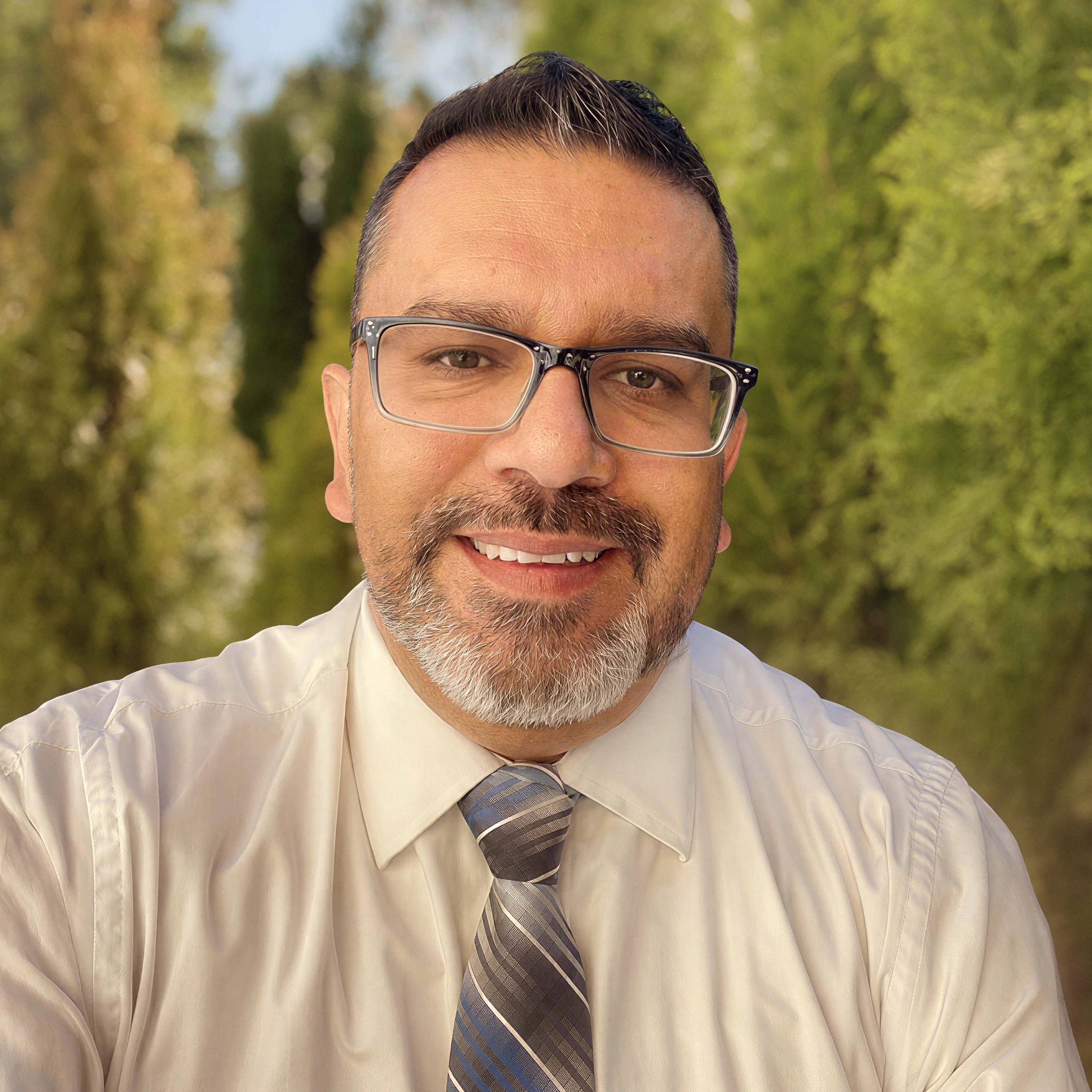 Photograph of Gilbert Romero-Mewharter, Licensed Clinician
