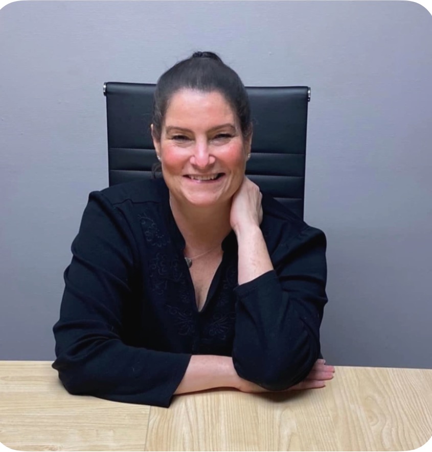 Photograph of Elizabeth Noll, Licensed Clinician