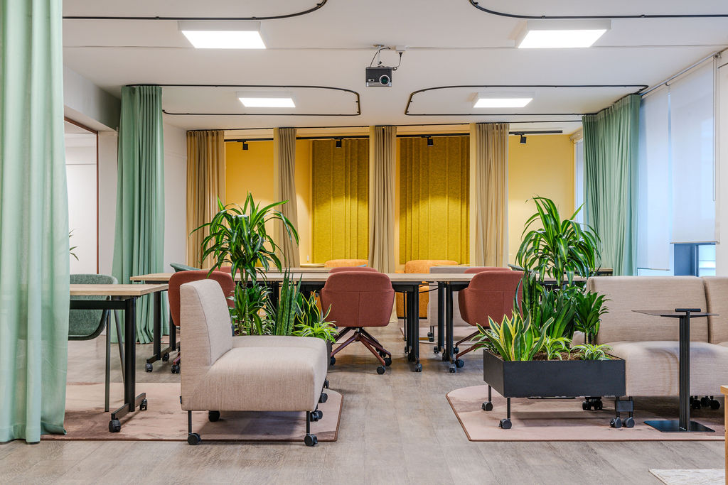 Aménagement de bureaux, perspectives et géométrie du lieu — Centaure Avocats (photographie de bureaux)