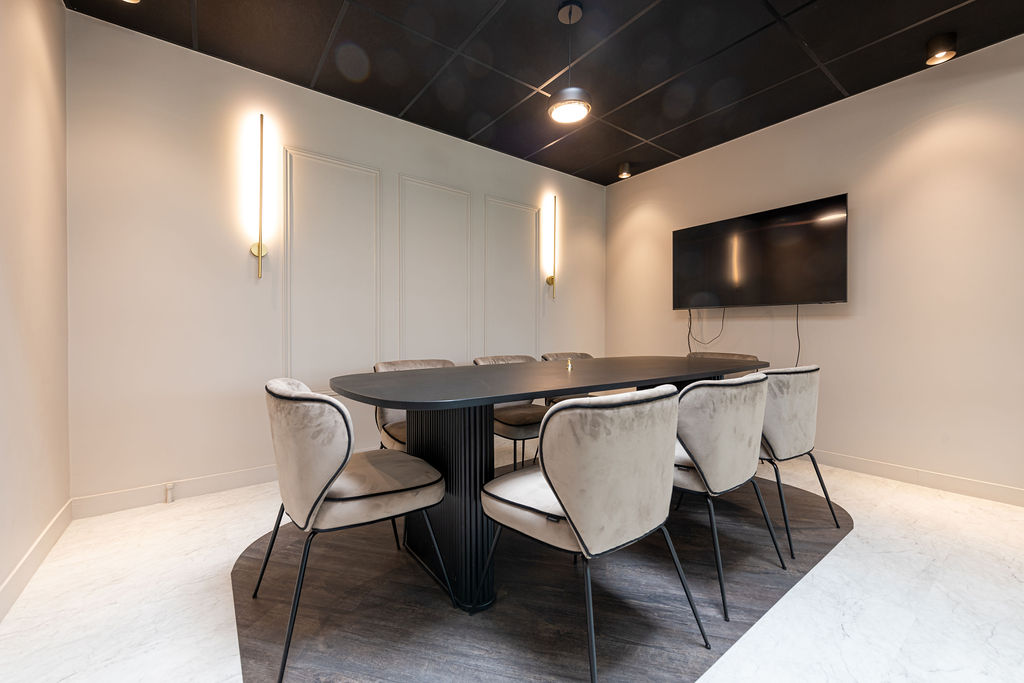 Aménagement de bureaux, perspectives et géométrie du lieu (photographie de bureaux)