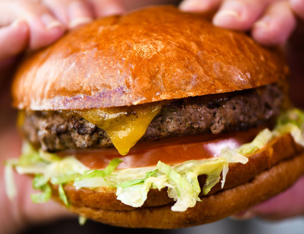 Picture of the Classic Cheeseburger