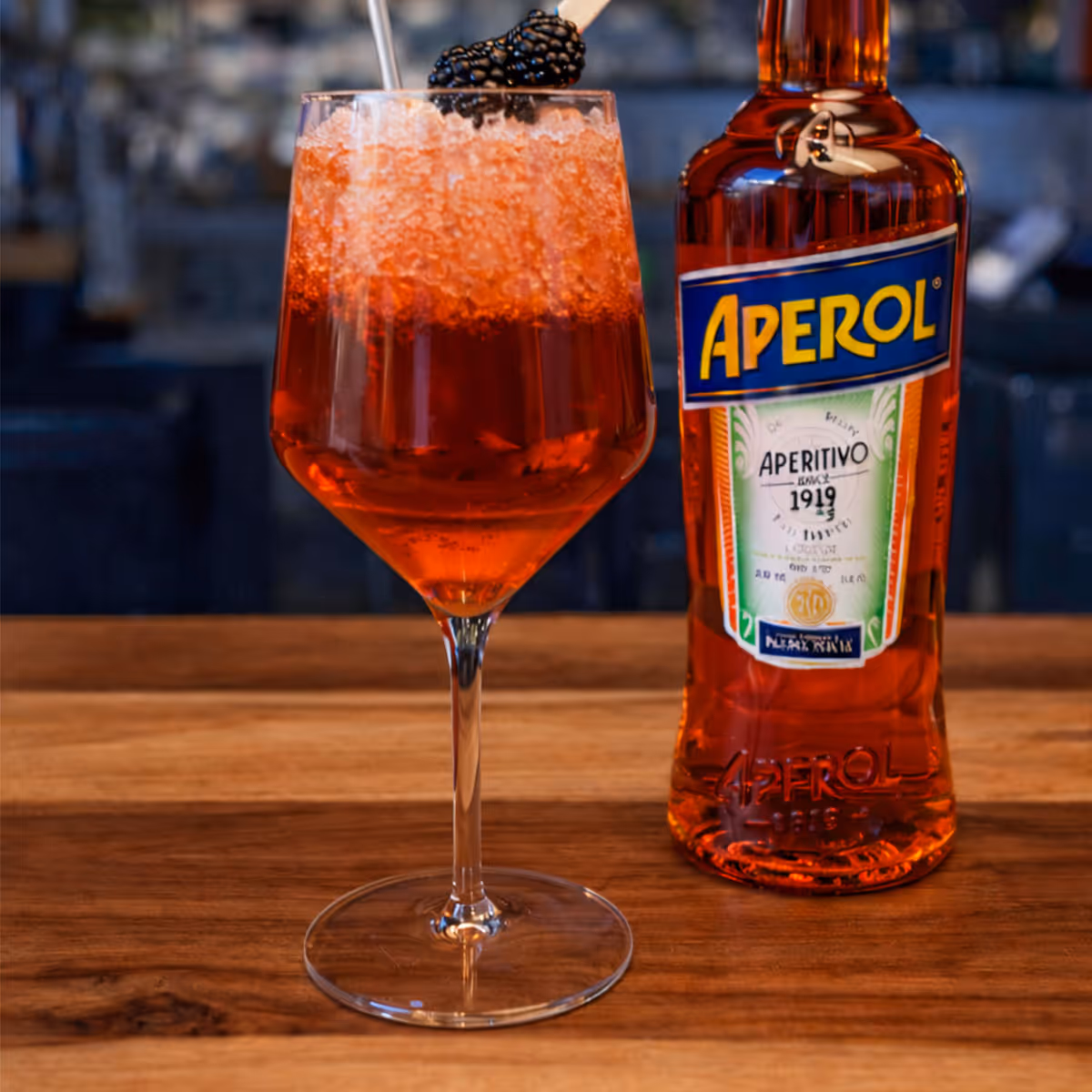 Aperol spritz with blackberry