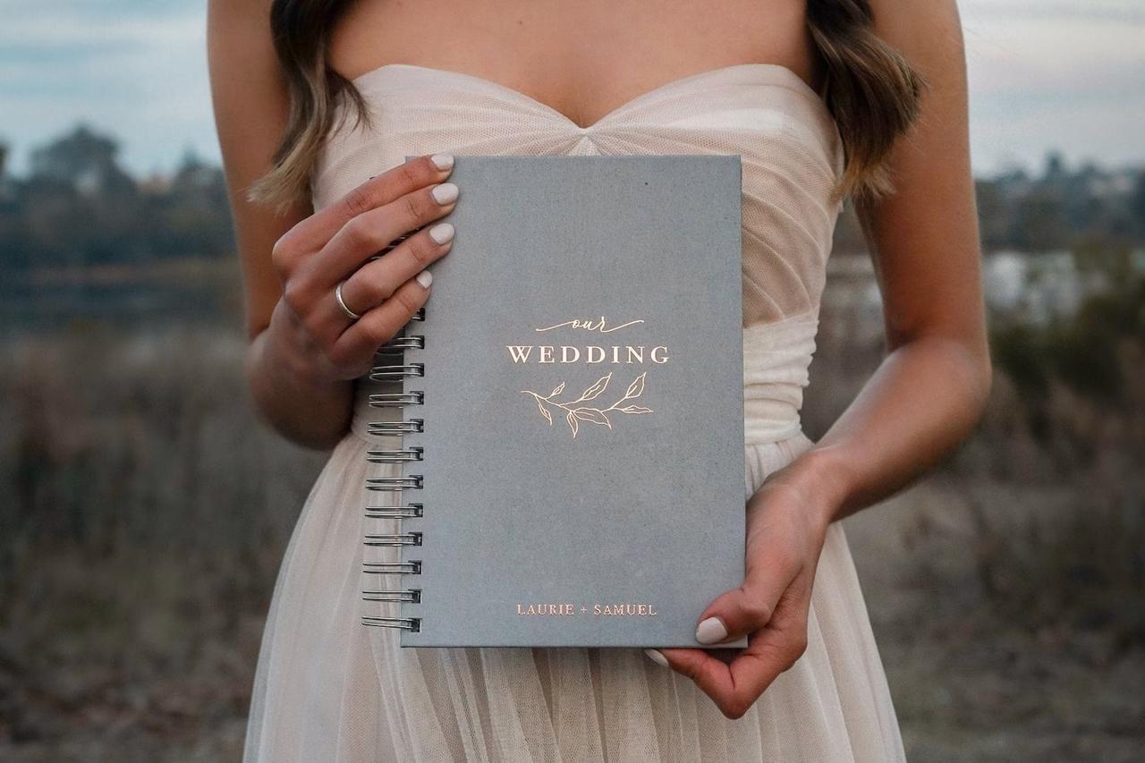the paper memory wedding planner book