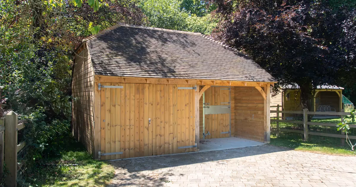 Combining a Wooden Garage With Stables