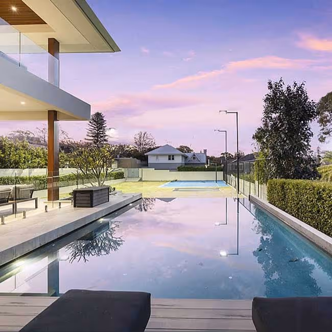 846 Peppermint Grove Residence