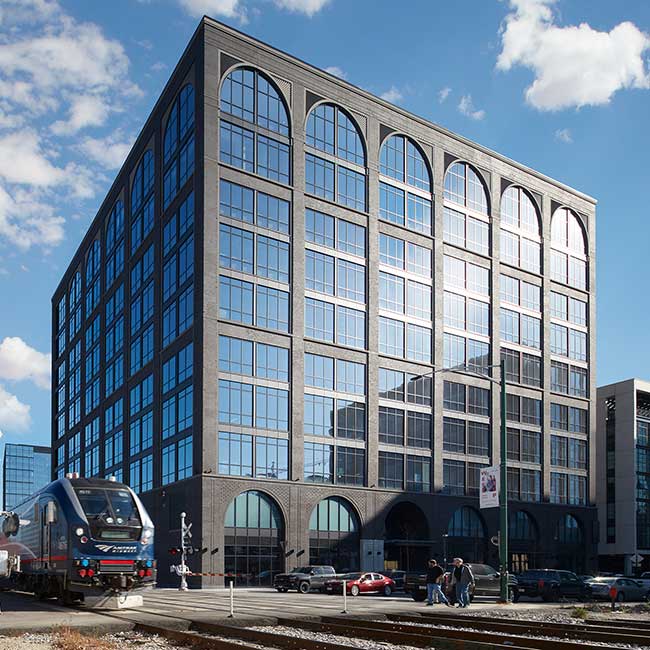 345 N Morgan
