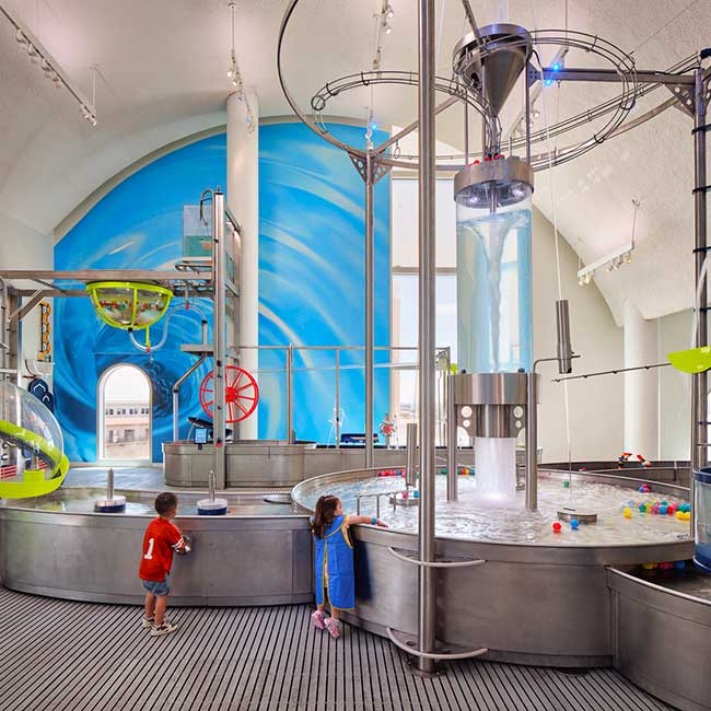 La Nube STEAM Discovery Center