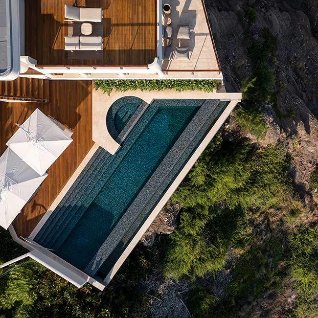 Koko Kai Cliffside Renovation