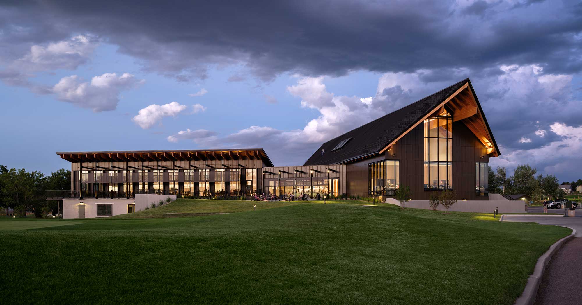 Foothills Golf Clubhouse