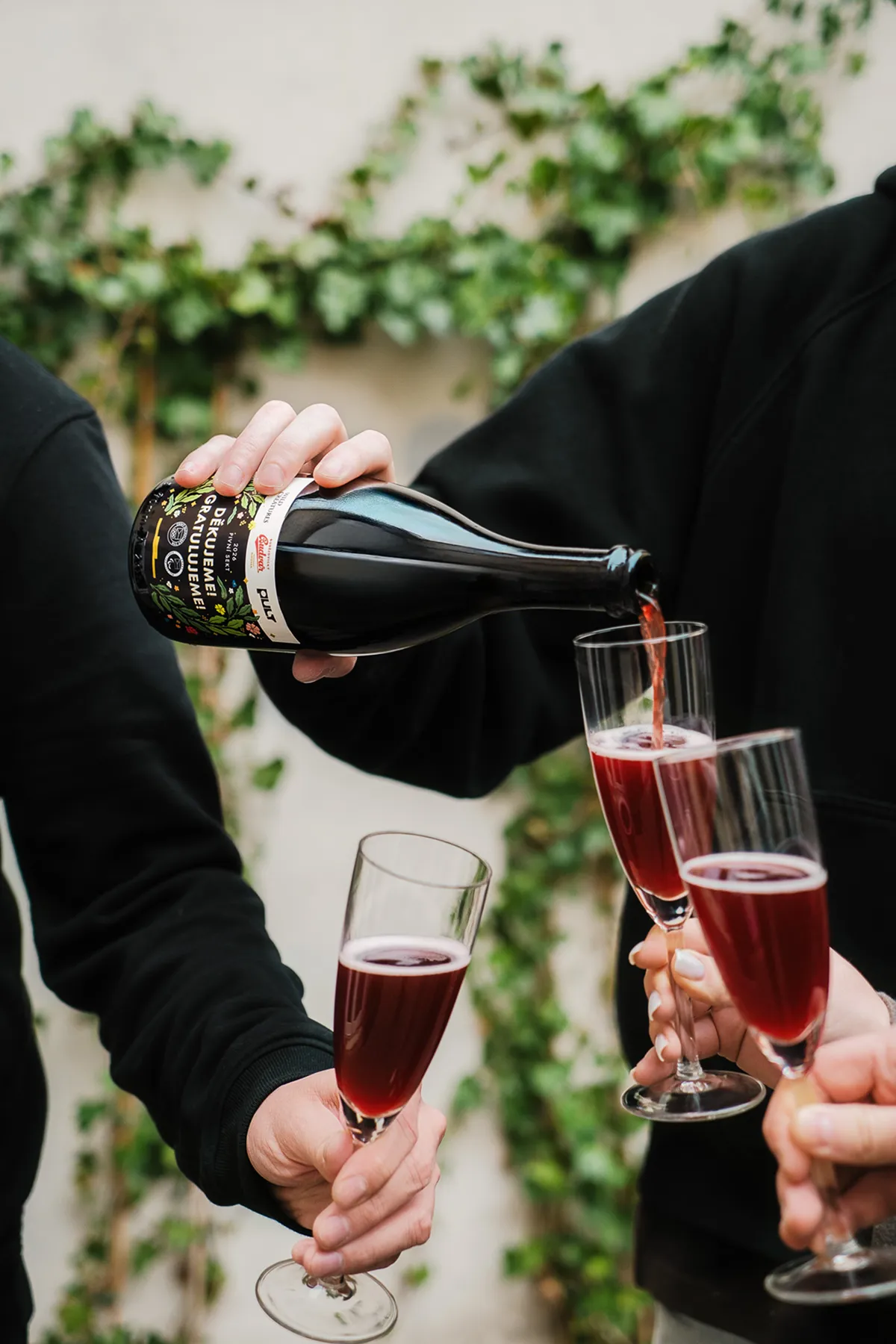 Rozlévání pivního sektu