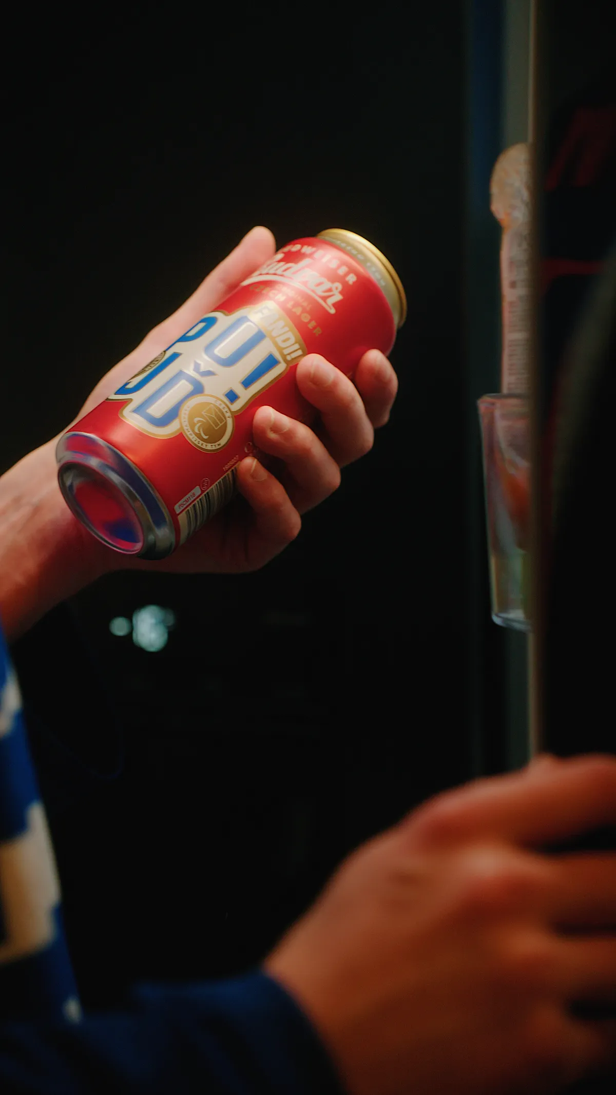 Limitovaná olympijská plechovka s nápisem POJĎ