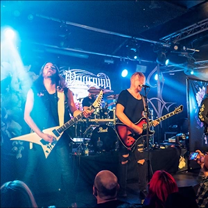 In Mourning live in concert.
