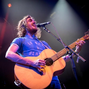 Blair Dunlop live in concert.