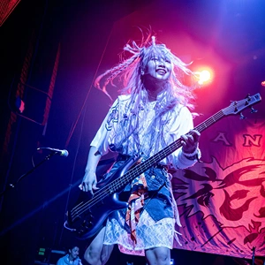 Hanabie live in concert.