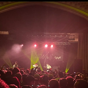 Hot Mulligan live in concert.