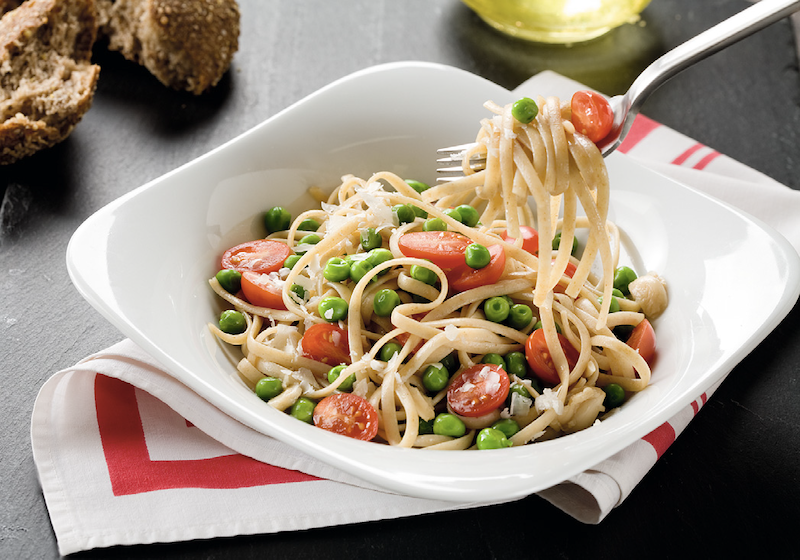 TasteOverTIme- Recipes- Linguini and Peas with Roasted Garlic Wine Sauce