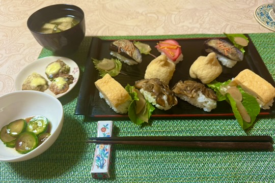 TasteOverTime- Global Chronicles- Vegetarian Sushi