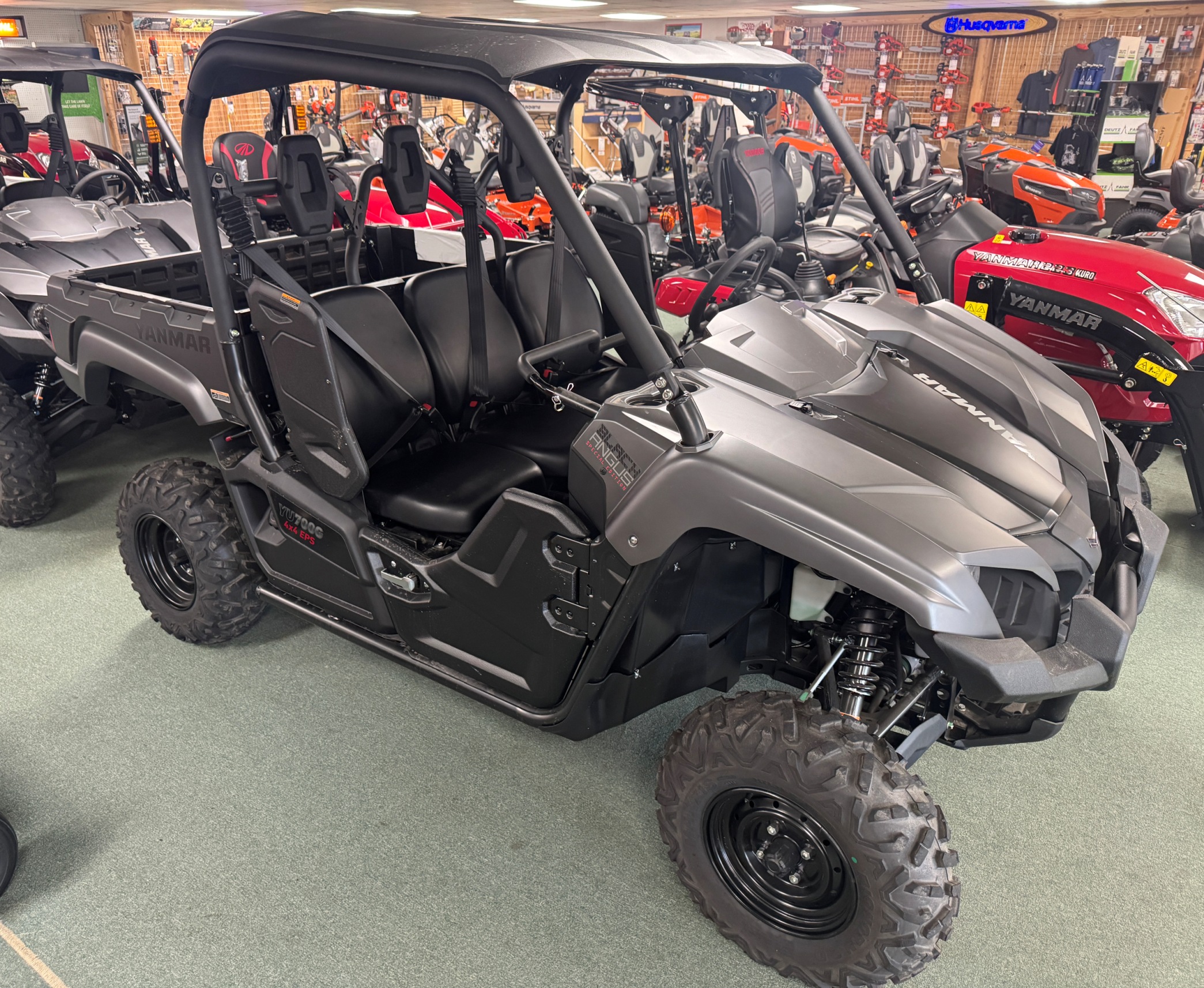 Yanmar Bull Utility Vehicle - Black Angus Edition