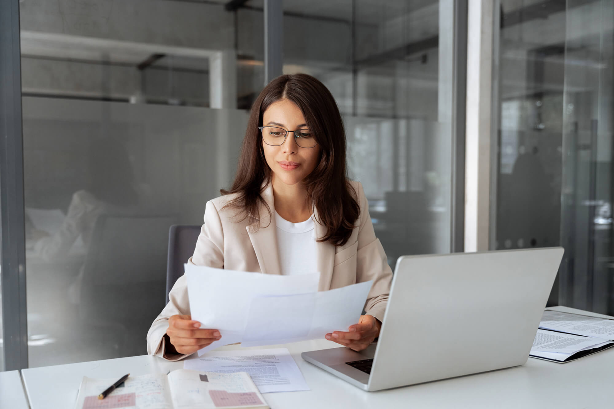 invoice factoring vs bank loan