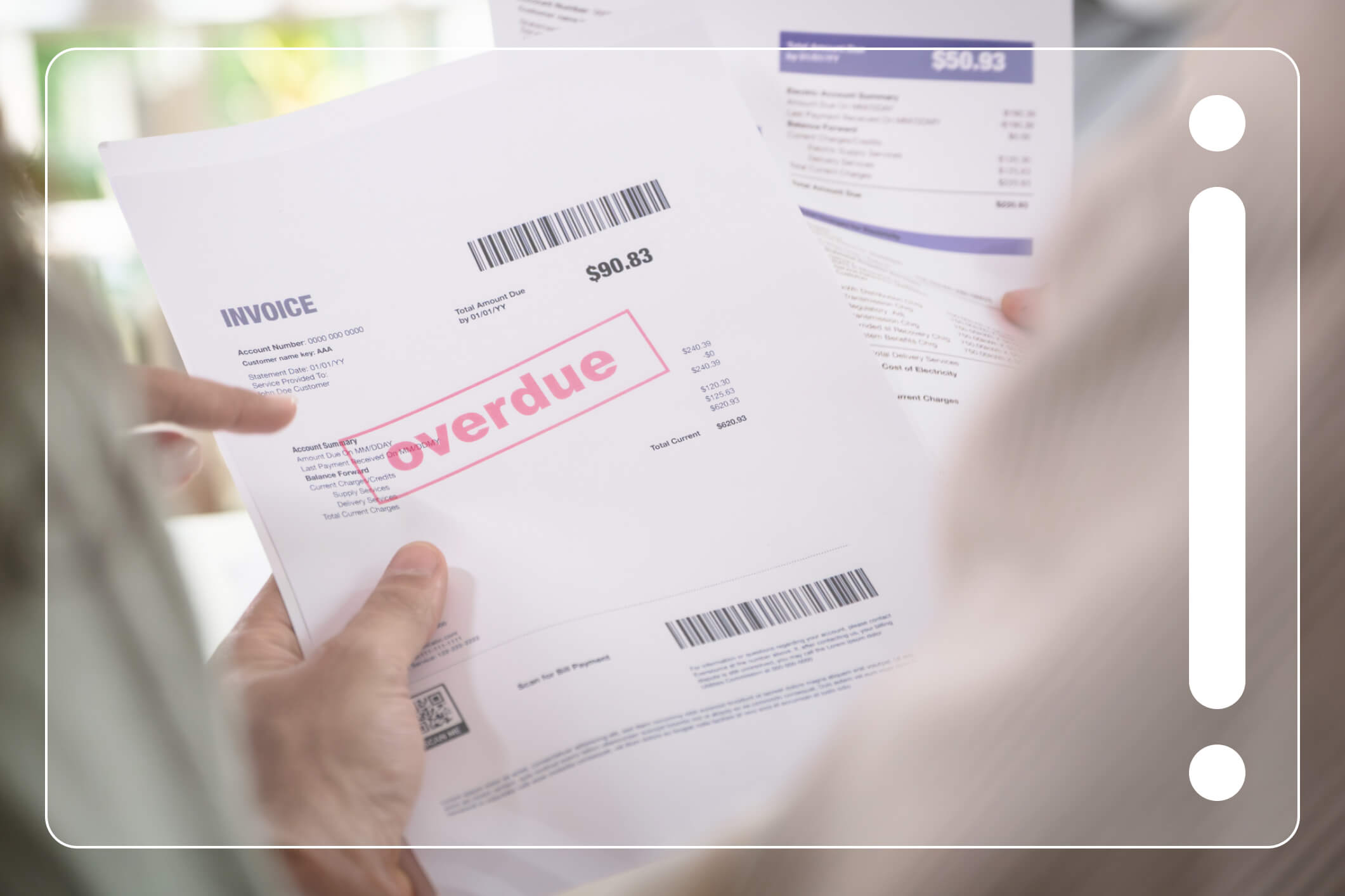 How do invoice factoring services handle late payments