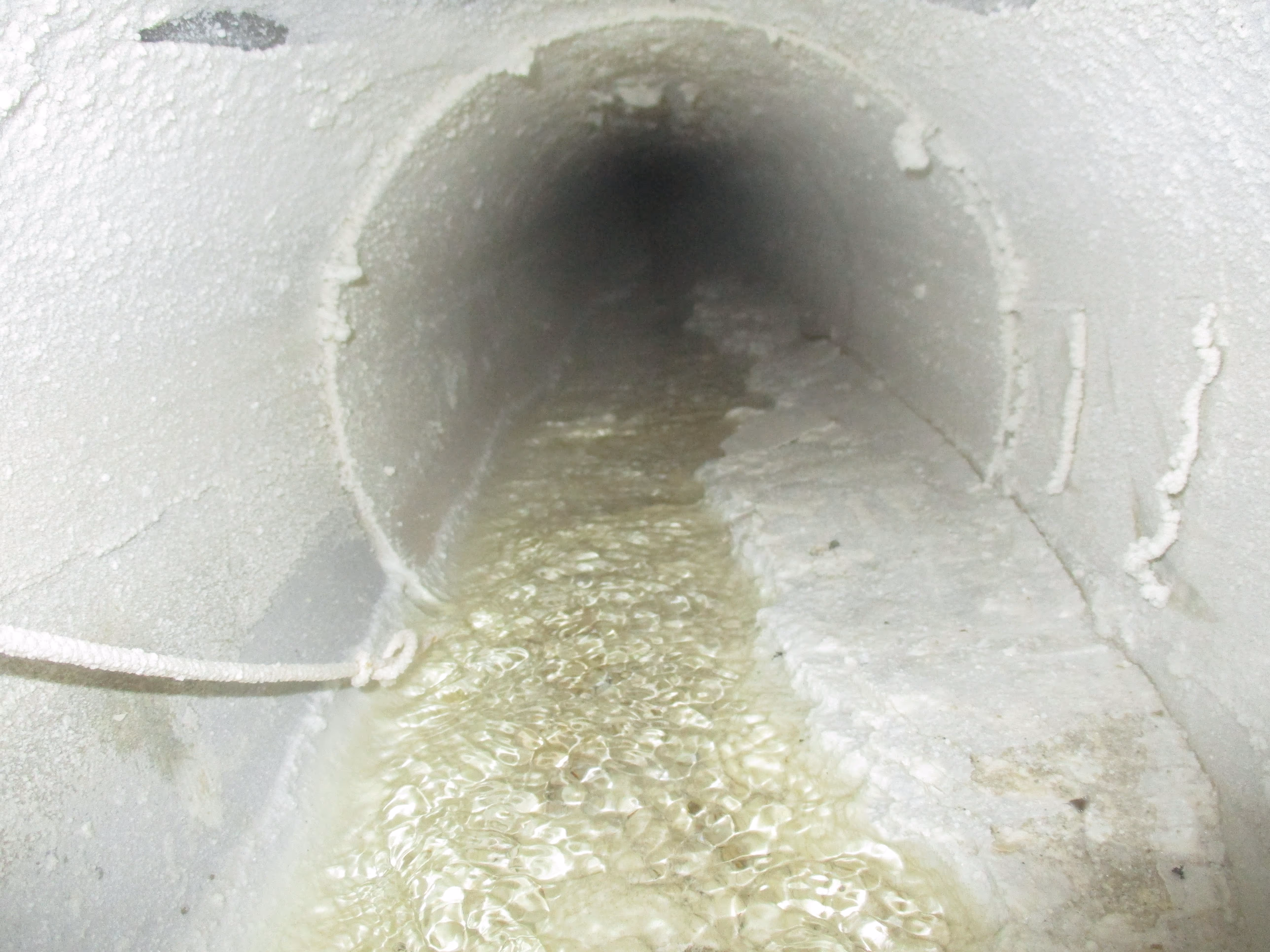 Probleme mit Versinterung in Tunnel