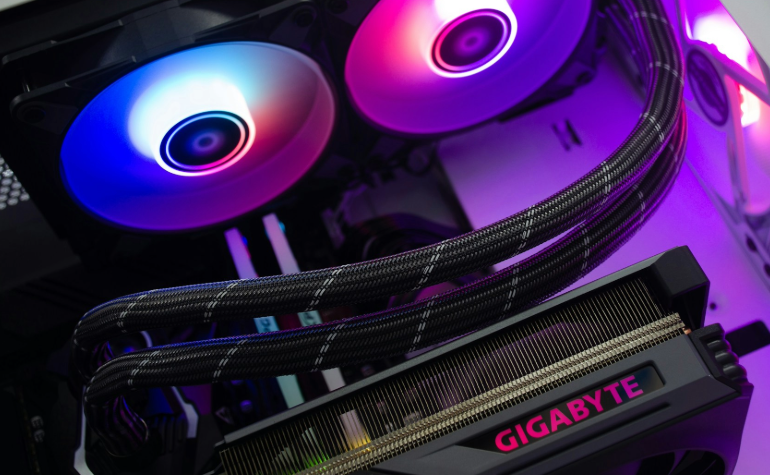 Gigabyte P67A UD7 vs ASUS Maximus IV