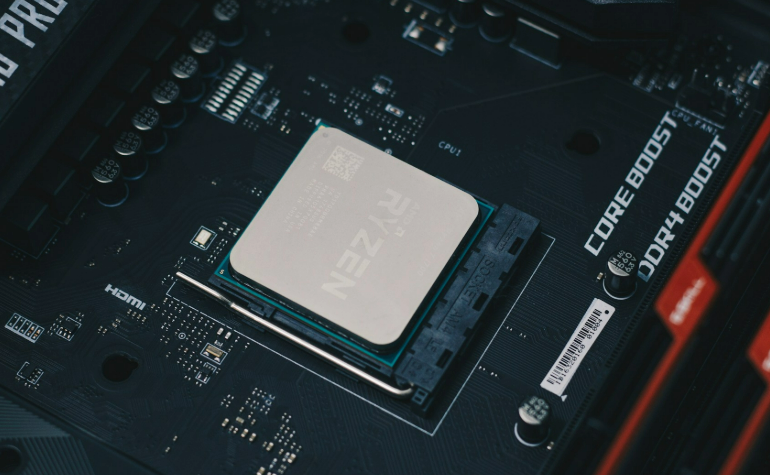 Phenom II 905e