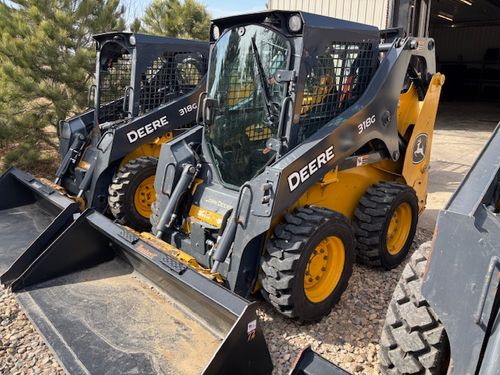 John Deere 318G 2021