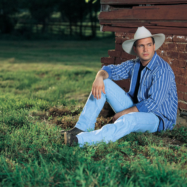 TIMELESS: Garth Brings Home Six Awards, Including Top Male Vocalist, at the 1991 Academy of Country Music Awards