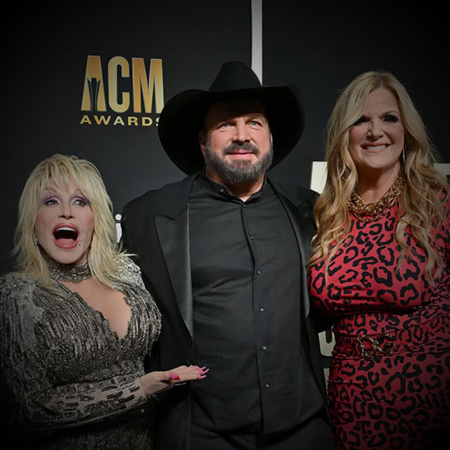 Friends in Low Places Bar & Honky-Tonk Declares September 25 ‘Dolly Day’ to Support Imagination Library and Children's Literacy