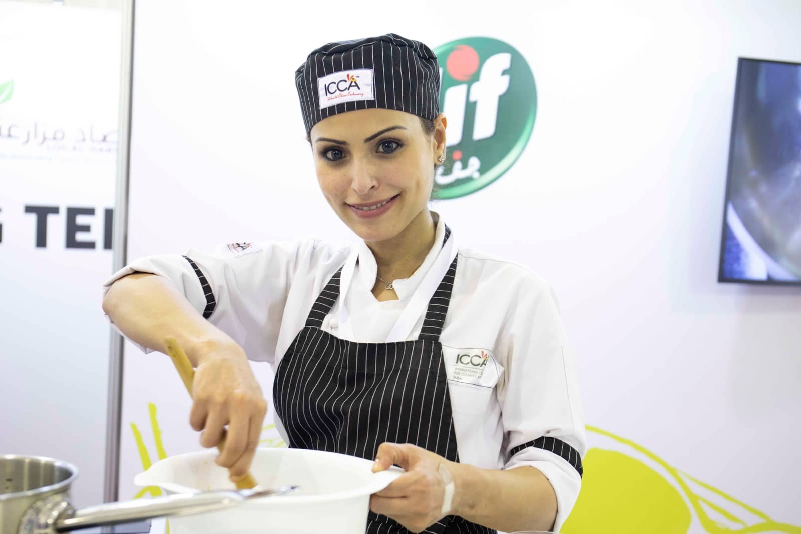 student review thumbnail.