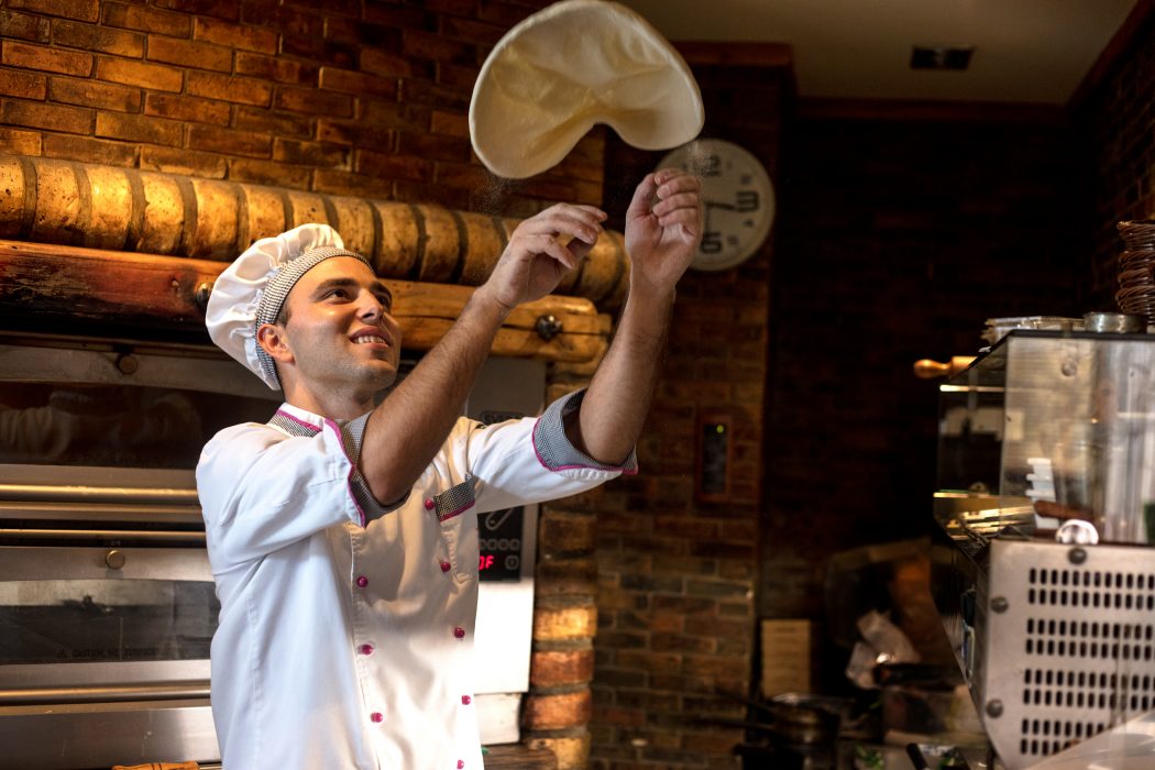 Hand tossed pizza crust