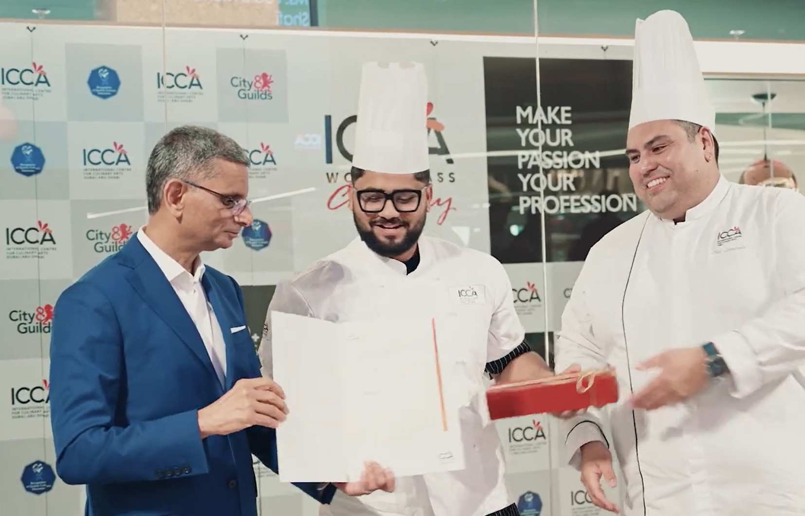 student review thumbnail.