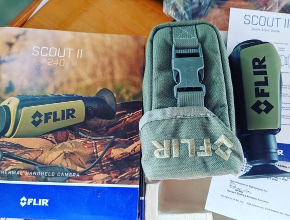A câmera térmica FLIR facilita a navegação noturna em combinação com o radar