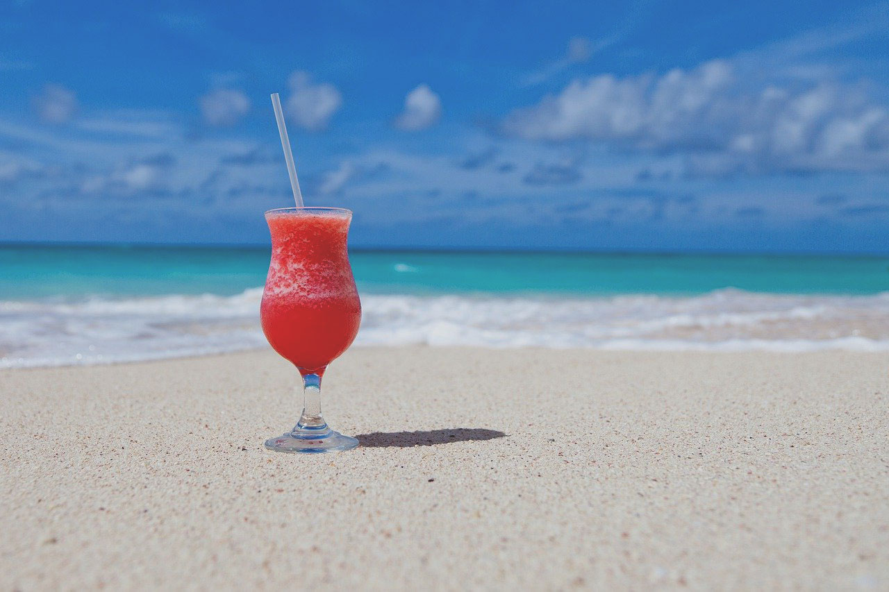 Imagem paradisíaca de uma ilha tropical
