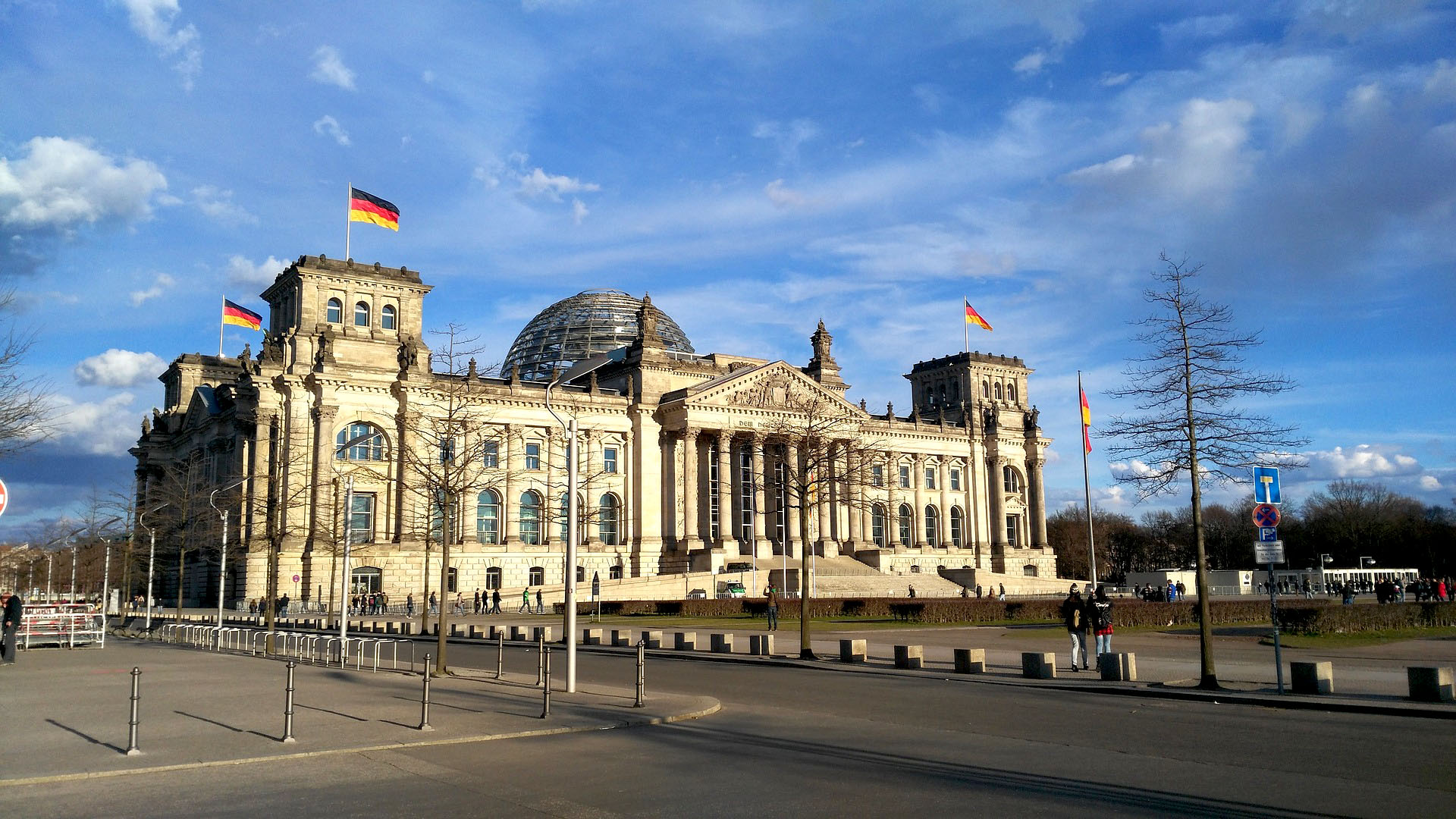 Article Background Image