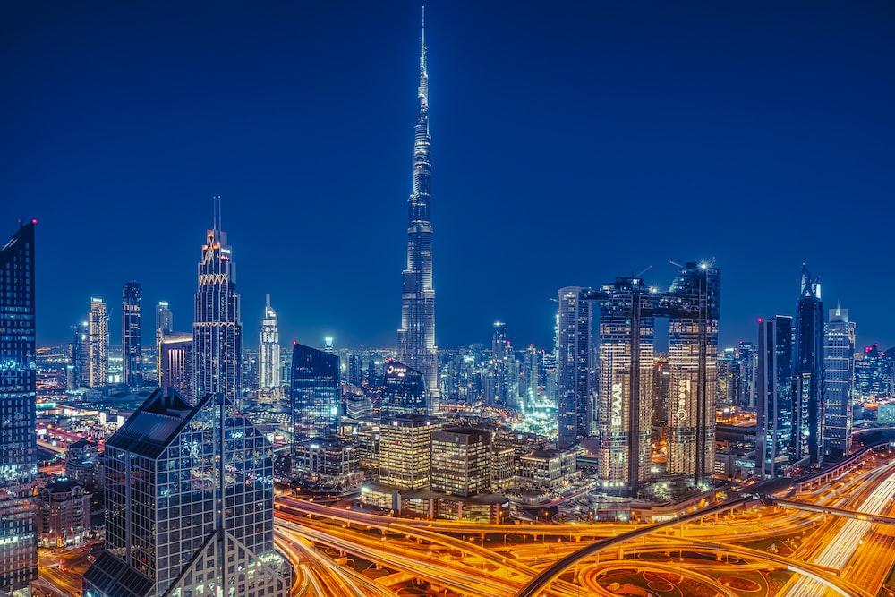 Imagem do Burj Khalifa a noite