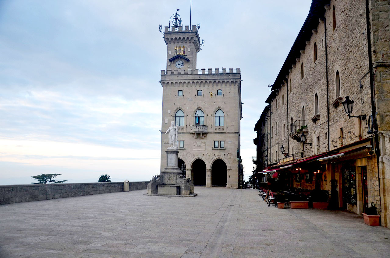 Imagem da Estátua da Liberdade - Cidade de San Marino