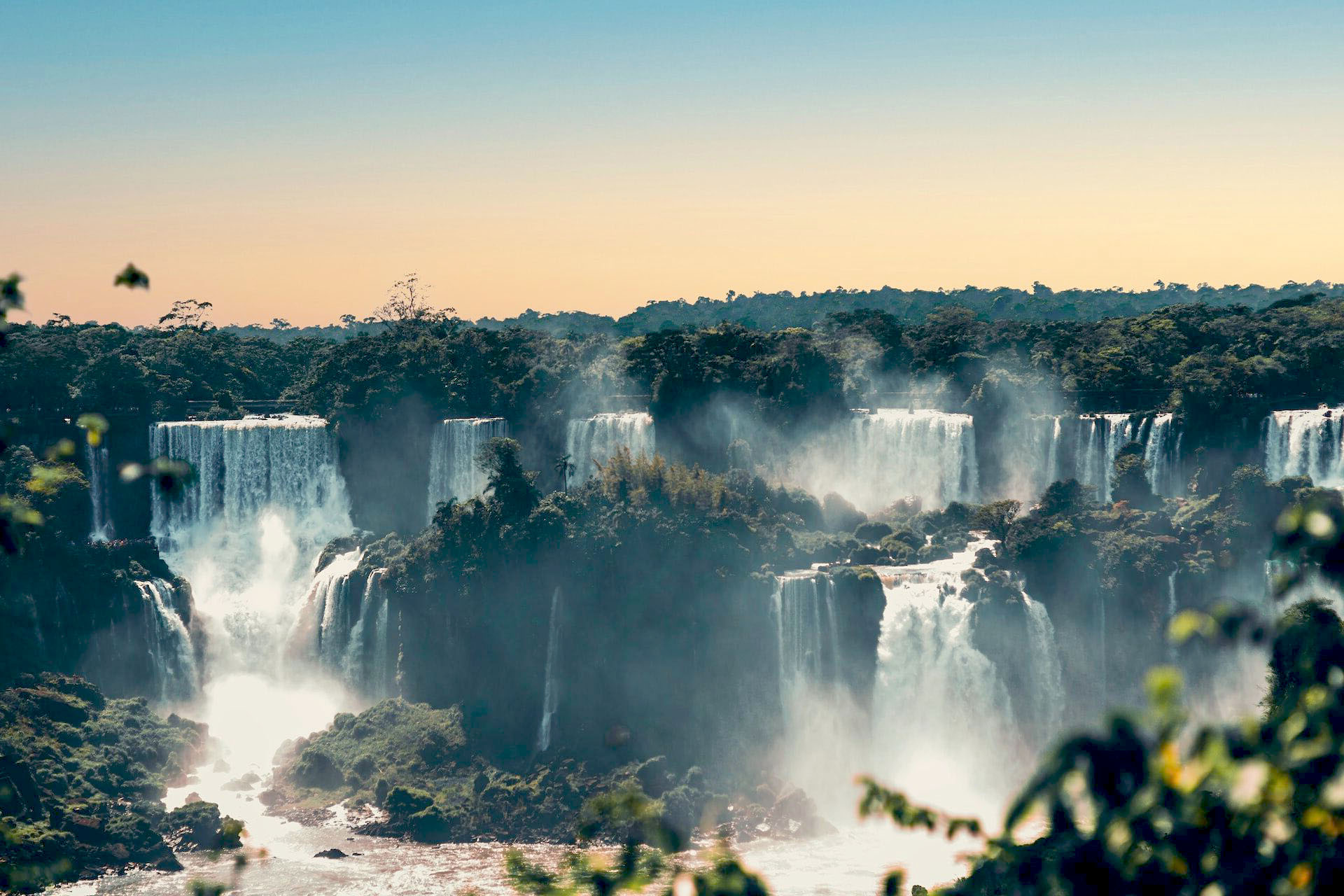 Imagem das Cataratas do Monday, Paraguai