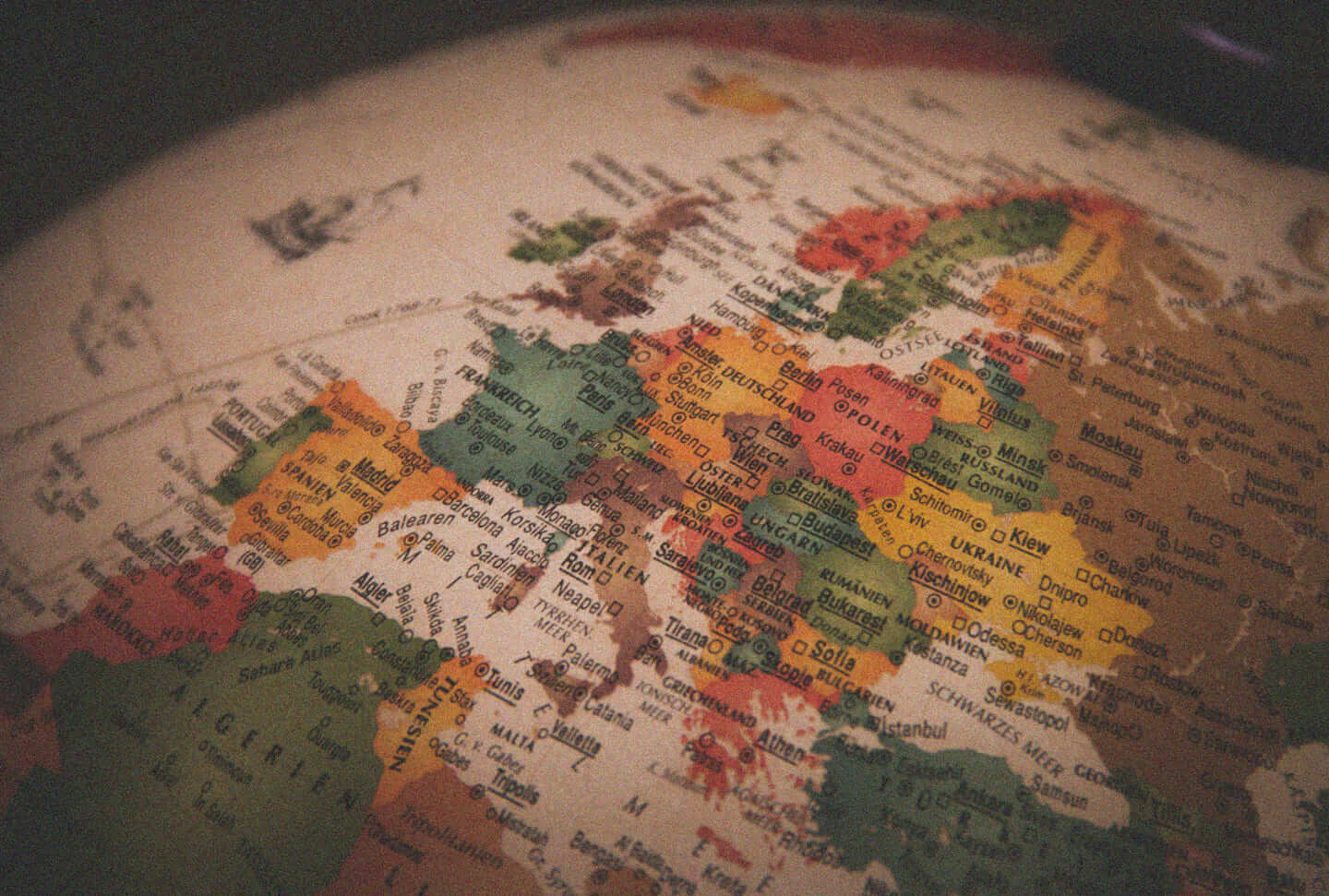globo com a Europa em foco