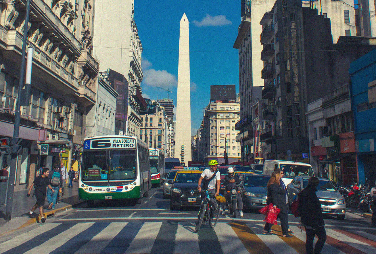 Obelisco, Avenida 9 de Julho, Buenos Aires, Argentina