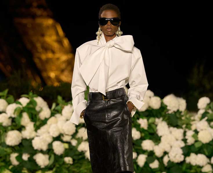 諭吉 2024年購入 ディオール Safari CD Diamond DIOR CD DIAMOND SAFARI BAG | 10 Magazine Australia