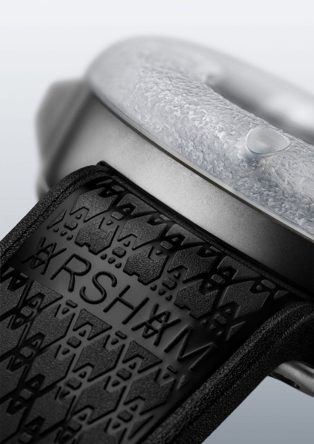 HUBLOT_MO17-DANIEL-ARSHAM-SPLASH-4.jpeg (1061×1500)