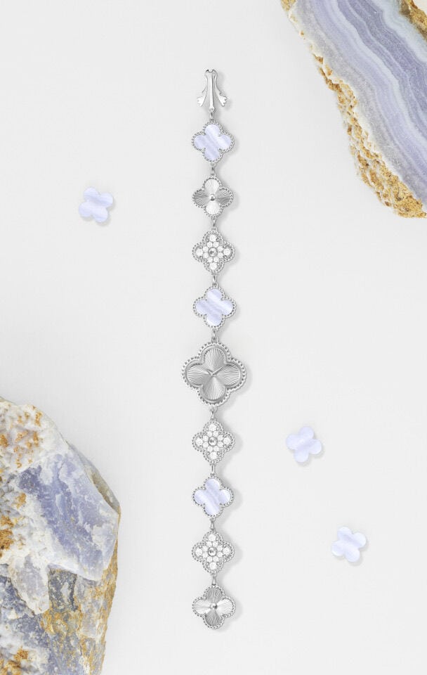 VCA_VCARPEU200_T3012_V3009_B0006-XXXXX-A.jpeg (608×960)