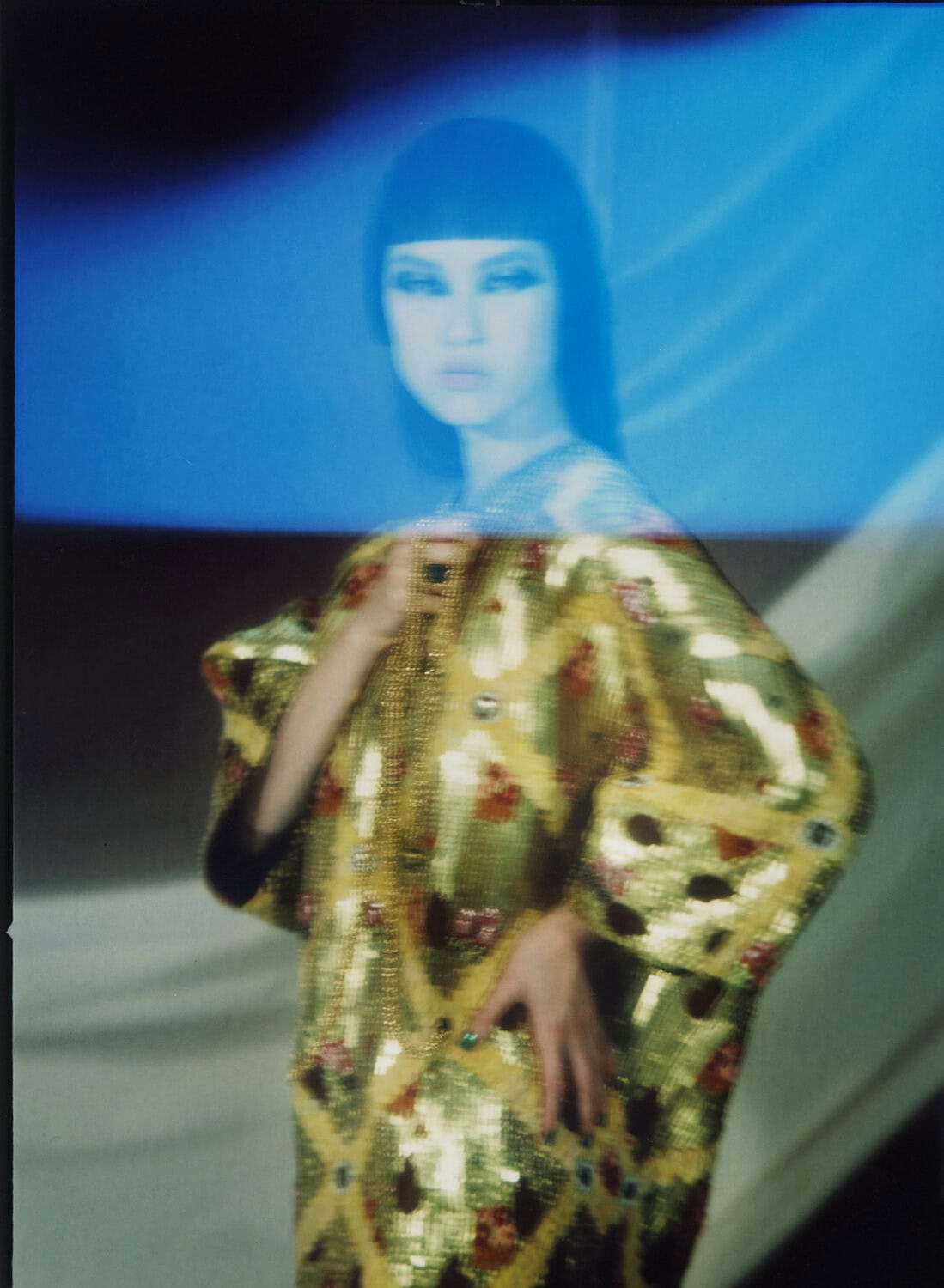 10_P90_103_Issue8_Profile_Louis_Vuitton_Kasia_Wozniak-14p-06.jpg (1099×1500)