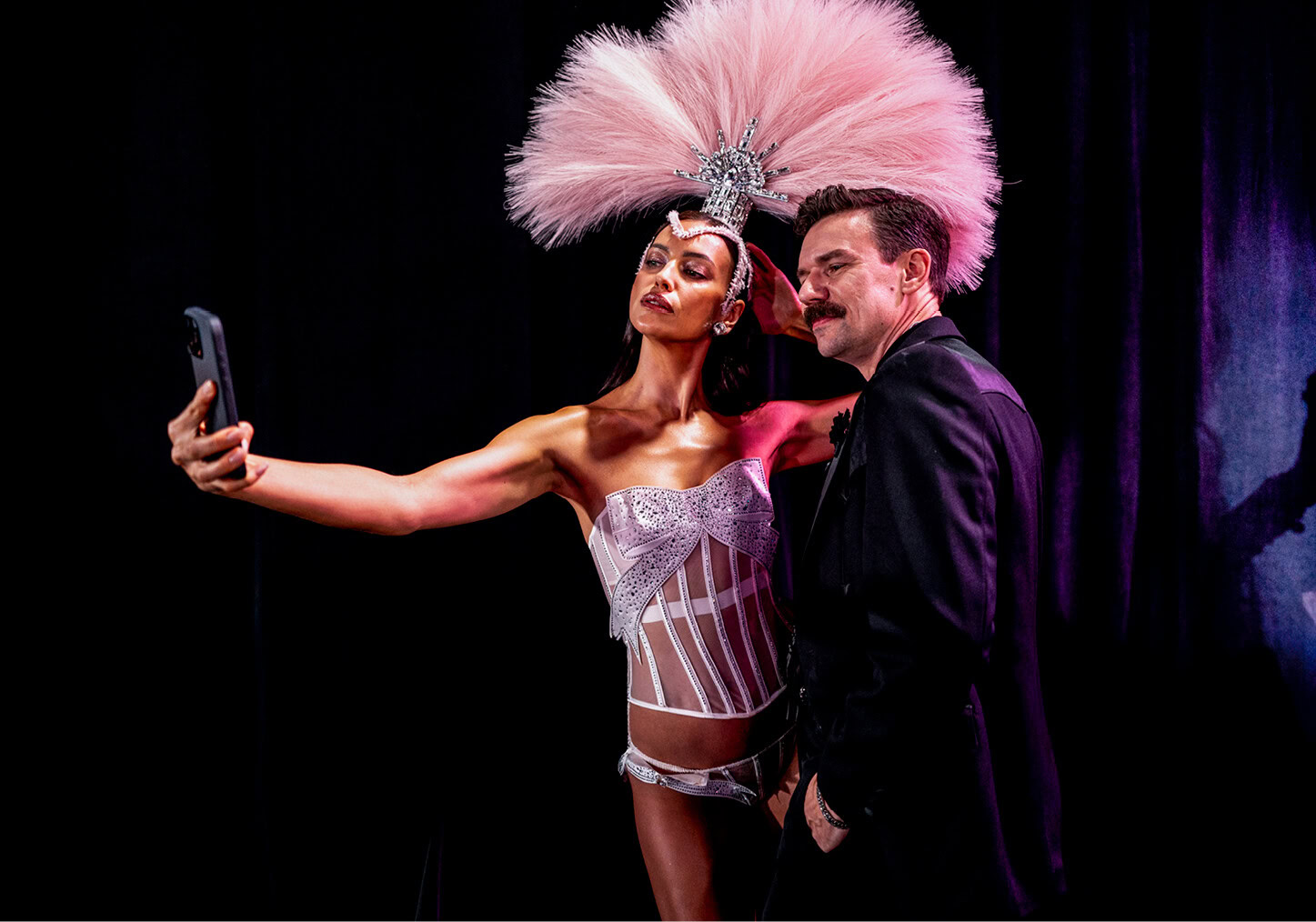 10_Issue8_Poster04_Profile_Victoria_Secret-16p-05.jpg (1447×1014)