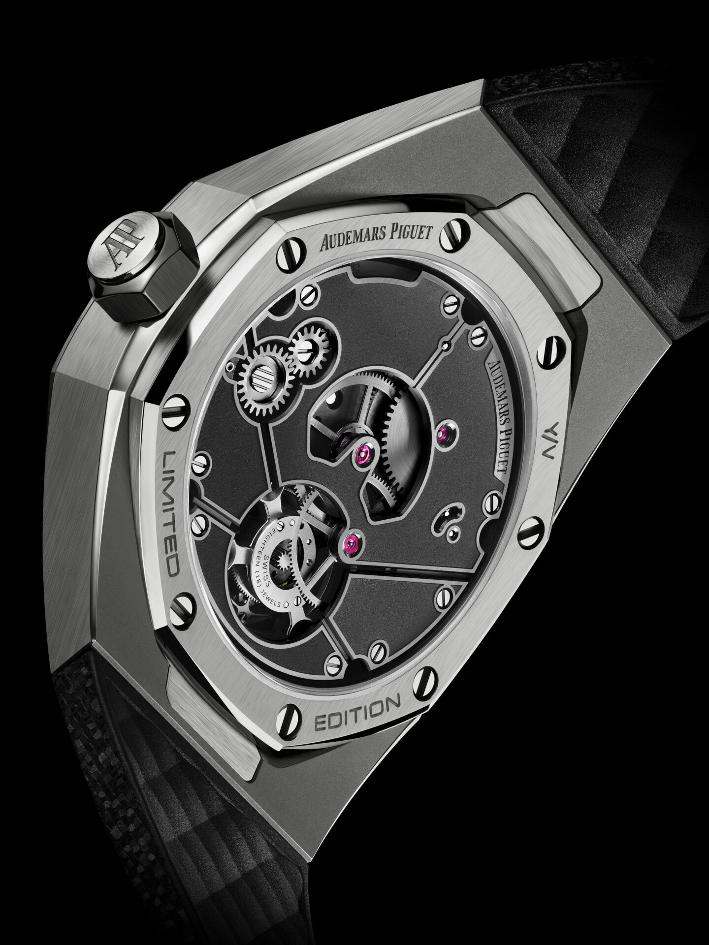 ROC_26643TI-OO-D002CA-01_backcase_GP06_bracelet-noir.DIGITAL-e1779374328637.jpeg (1440×1920)