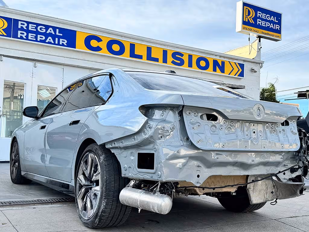 BMW 760i paint process