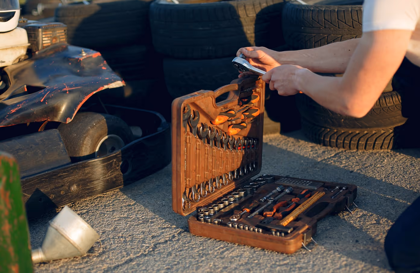 How to Choose the Right Auto Body Shop in Los Angeles Traffic